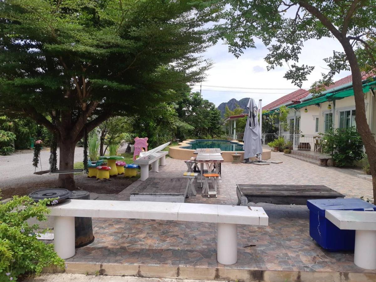 Sky And Water Resort Cha-Am Ngoại thất bức ảnh