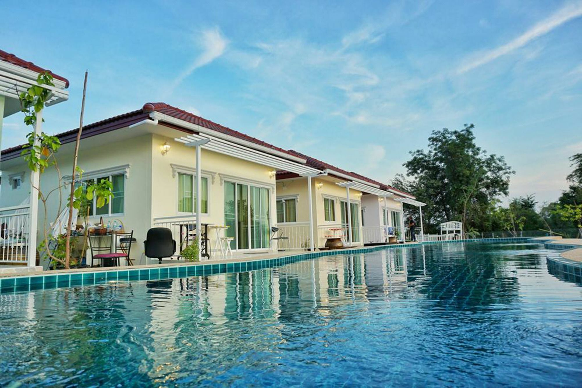 Sky And Water Resort Cha-Am Ngoại thất bức ảnh